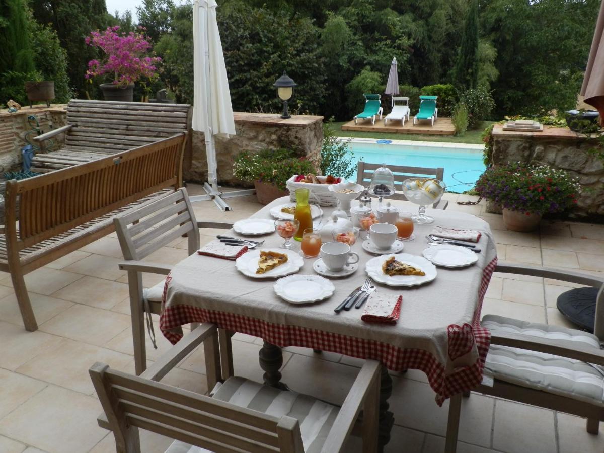Les Tamaris Bed & Breakfast Castelnau-sur-Gupie Exterior foto